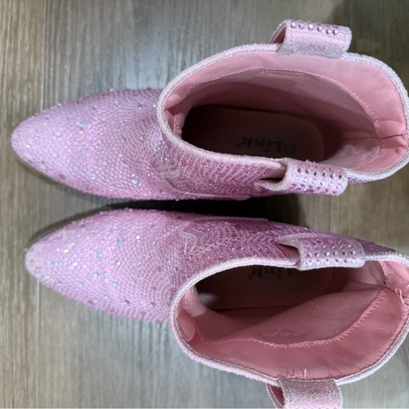 Link Pink Kids Boots - Picture 2 of 8